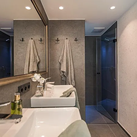 Jagdhof Pure Mountain Szálloda